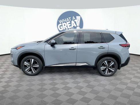 Used 2023 Nissan Rogue Platinum w/ Platinum Premium Package FWD image 9