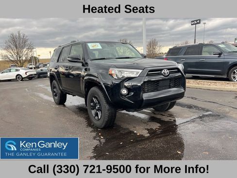 Used 2023 Toyota 4Runner SR5 Premium w/ Moonroof Package image 5