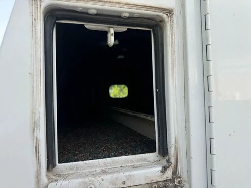 Used 2012 Ford E-350 and Econoline 350 Super Duty w/ Class I Trailer Tow Pkg image 26