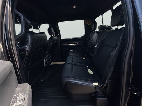 Used 2019 Ford F150 Raptor w/ Equipment Group 802A Luxury AWD/4WD image 32