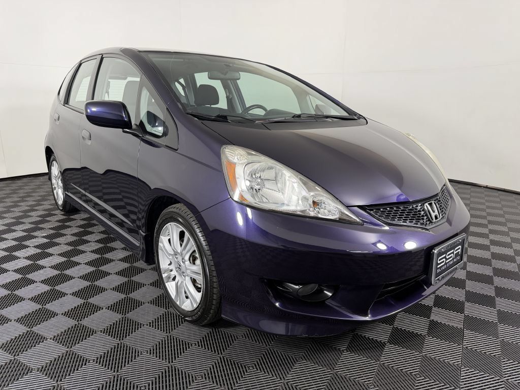 Used 2010 Honda Fit Sport image 3