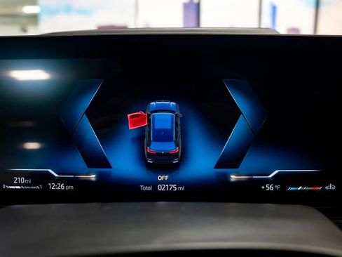 Certified 2026 BMW X5 xDrive40i w/ M Sport Package image 17