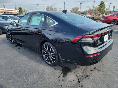 New 2026 Honda Accord Touring image 17