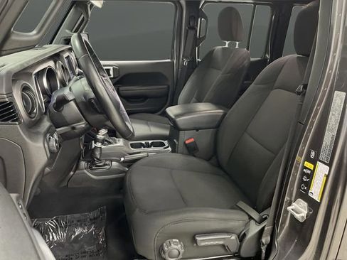 Used 2022 Jeep Wrangler Unlimited Sport image 4