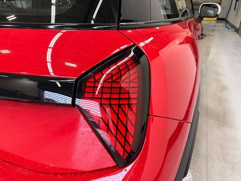 Used 2025 MINI Cooper S FWD image 5