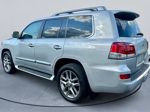 Used 2015 Lexus LX 570 4WD image 4