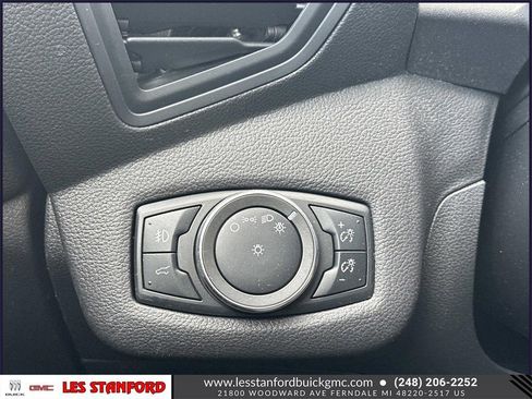 Used 2019 Ford Escape SE image 27