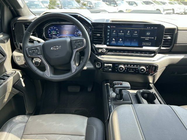 Used 2024 Chevrolet Silverado 1500 ZR2 w/ Technology Package AWD/4WD image 18