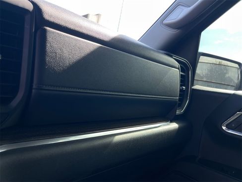 Used 2023 Chevrolet Silverado 1500 LT Trail Boss w/ Protection Package image 18