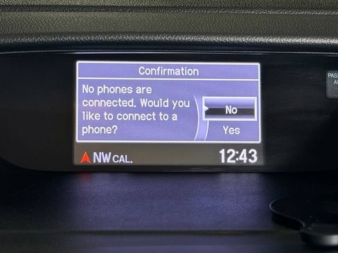 Used 2015 Honda CR-V LX image 40