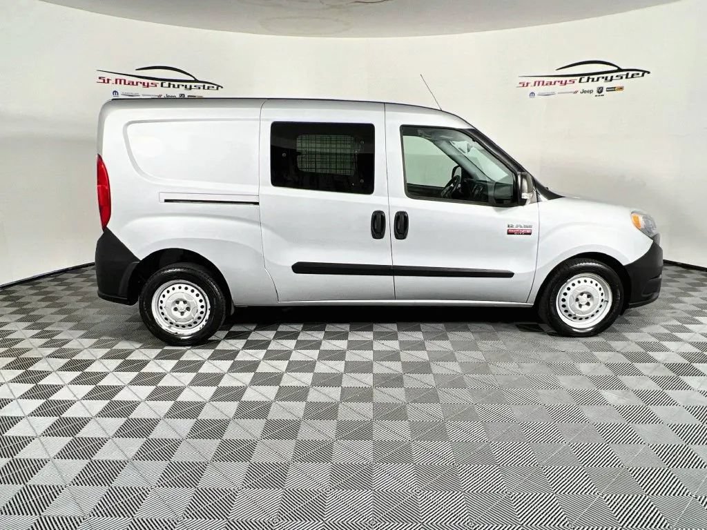 Used 2019 RAM ProMaster City Tradesman FWD image 9
