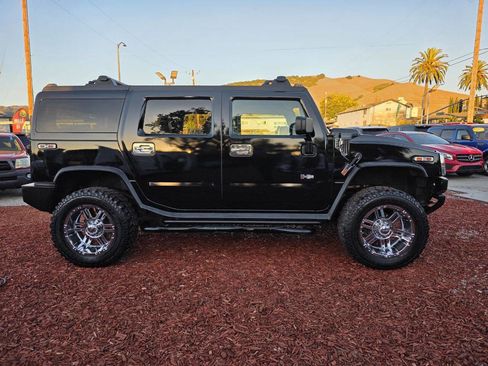 Used 2005 HUMMER H2 image 4