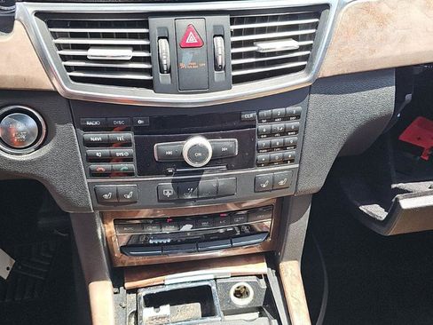Used 2011 Mercedes-Benz E 350 Sedan image 10