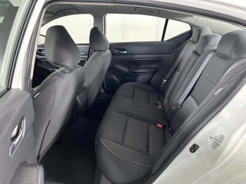 Used 2022 Nissan Altima 2.5 S FWD image 21
