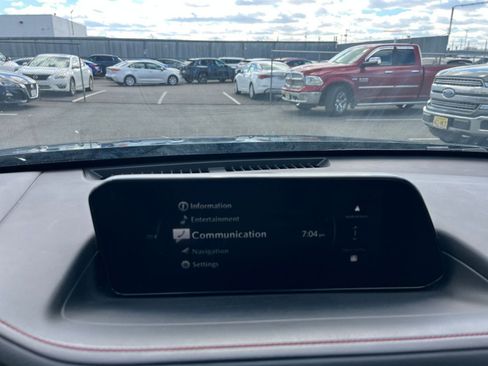 Used 2025 MAZDA CX-30 AWD 2.5 S w/ Preferred Package image 17