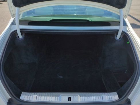 Used 2016 Rolls-Royce Ghost image 13