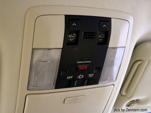 Used 2017 Lexus GX 460 Premium image 16