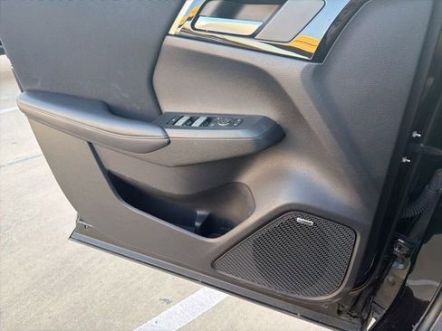 Used 2025 Mitsubishi Outlander ES image 10