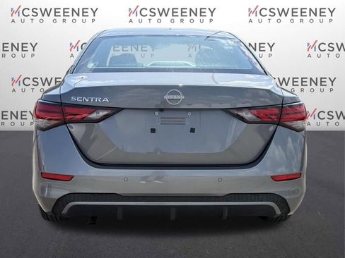 Used 2025 Nissan Sentra S image 4