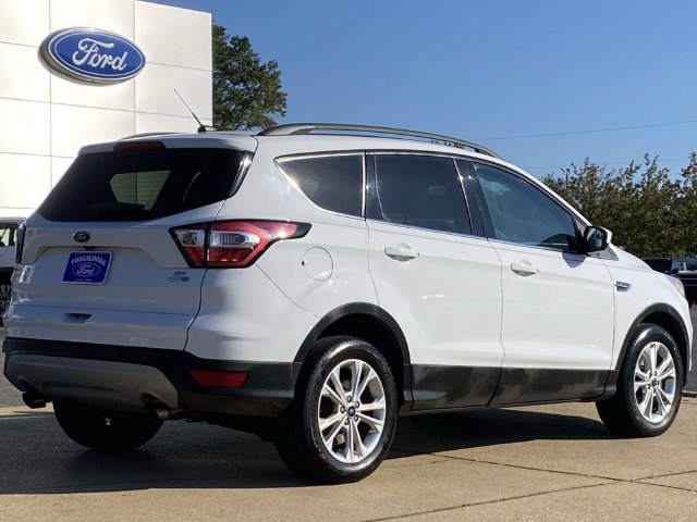 Used 2018 Ford Escape SE AWD/4WD image 3