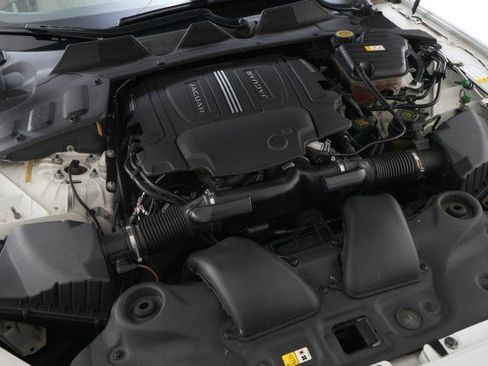 Used 2016 Jaguar XJ L Portfolio image 54