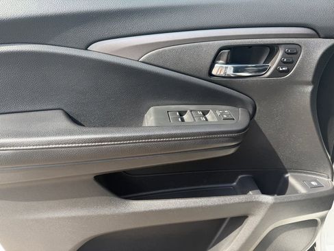 Used 2022 Honda Ridgeline RTL-E image 16