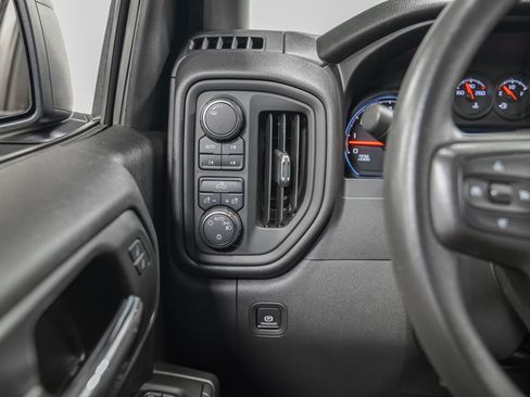 Used 2021 Chevrolet Silverado 1500 Custom Trail Boss image 17