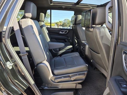 Used 2021 Chevrolet Tahoe Z71 w/ Rear Media and Nav Package image 27