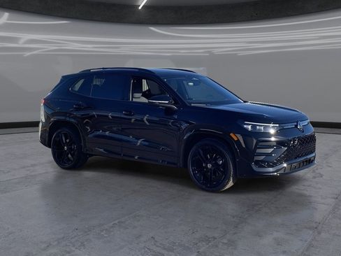 New 2026 Volkswagen Tiguan SE R-Line image 2