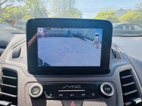 Used 2020 Ford Transit Connect XL image 19