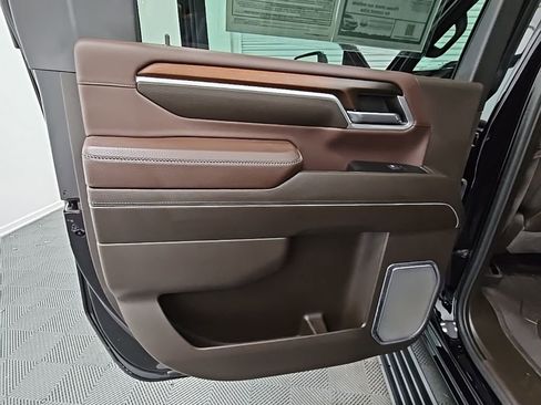 Used 2024 GMC Sierra 2500 Denali w/ Technology Package image 35