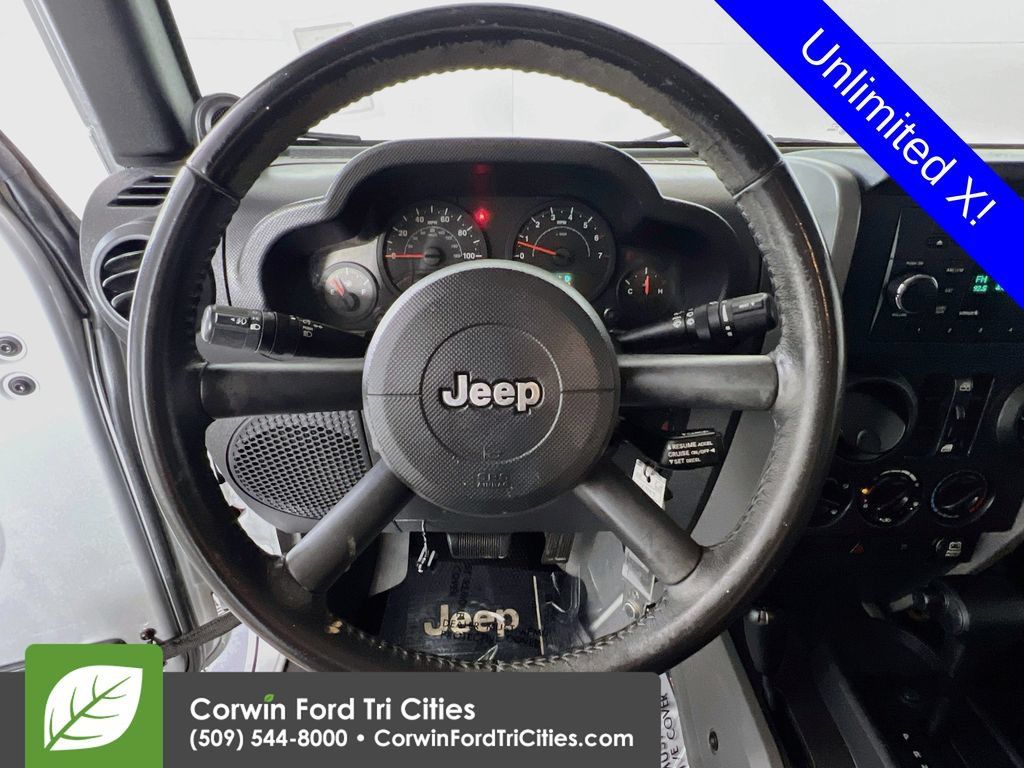 Used 2008 Jeep Wrangler Unlimited X AWD/4WD image 8