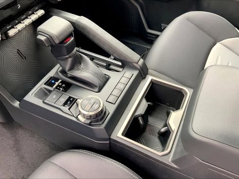 New 2026 Toyota Tacoma TRD Off-Road AWD/4WD image 7