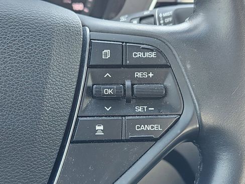 Used 2017 Hyundai Sonata Limited image 17