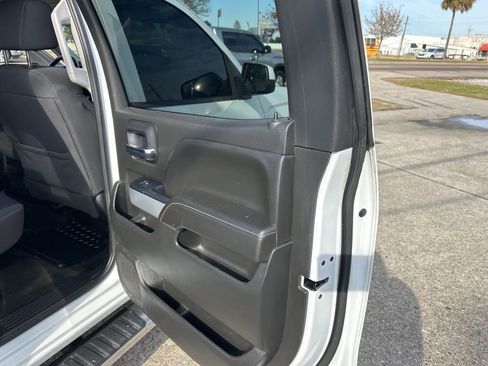 Used 2017 Chevrolet Silverado 1500 LT w/ All Star Edition image 13