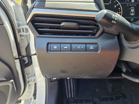 Used 2023 Nissan Altima 2.5 SL FWD image 20
