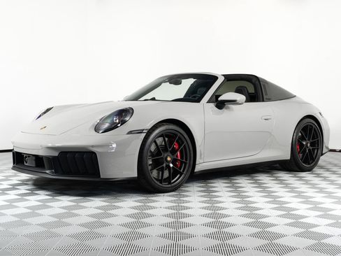 Used 2025 Porsche 911 Targa 4 GTS AWD/4WD image 7