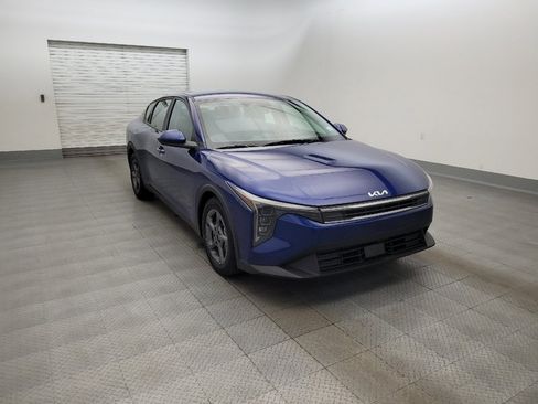 Used 2025 Kia K4 FWD image 13