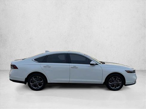 Used 2024 Honda Accord EX-L image 4