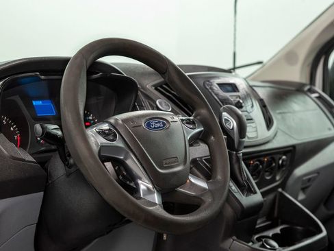 Used 2019 Ford Transit 350 XL image 18
