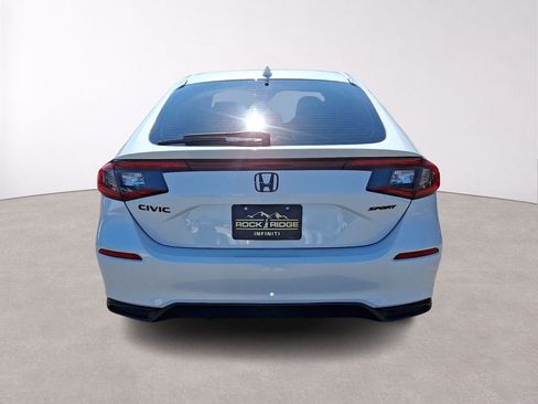 Used 2022 Honda Civic Sport image 6