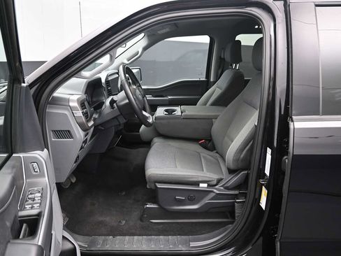Used 2025 Ford F150 XLT w/ Equipment Group 301A Standard AWD/4WD image 23