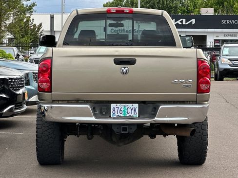 Used 2007 Dodge Ram 2500 Truck Laramie AWD/4WD image 5