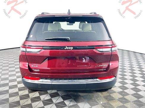 New 2025 Jeep Grand Cherokee Limited image 6