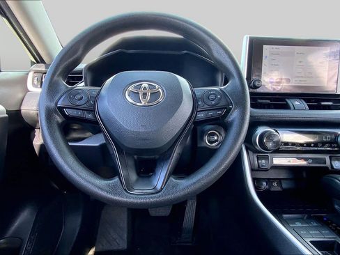 Used 2025 Toyota RAV4 XLE FWD image 6
