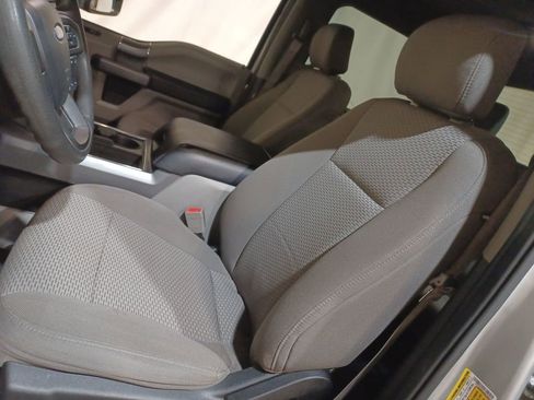 Used 2019 Ford F250 XLT w/ XLT Premium Package image 13