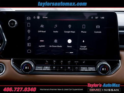 Used 2025 GMC Canyon AT4 image 11