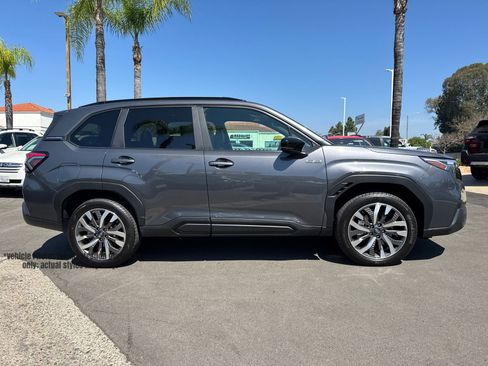 New 2026 Subaru Forester Touring AWD/4WD image 5
