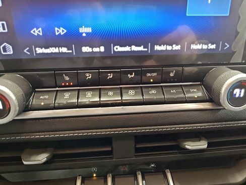 New 2026 Chevrolet Colorado LT image 22