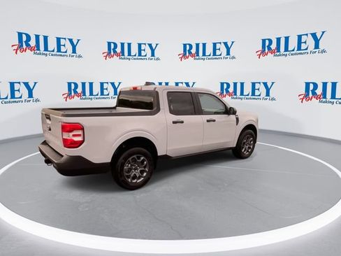 New 2025 Ford Maverick XLT w/ Equipment Group 302A image 8